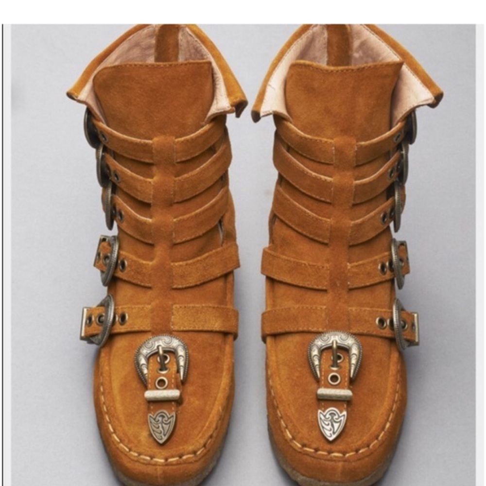 Jeffrey Campbell vintage multi buckle ankle boots suede size 8